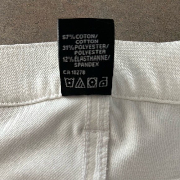 HUE white denim leggings-super stretch and soft-elastic waistband-Size S US - Picture 12 of 12